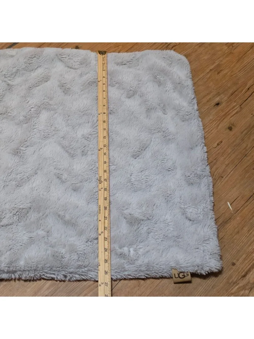 UGG Australia Faux Fur Pillow Cover 27